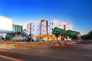 Starlet Hotel Serpong - 8