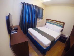 Golden Gate Suites - 2