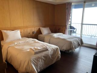 Cingjing Four Seasons B&B - Ren'ai - 4