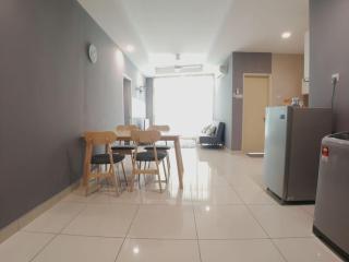 Central Residence Homestay2 @ Sungai Besi, Kuala Lumpur - 1