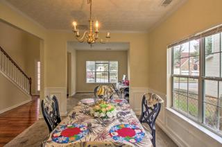 Spacious Stone Mountain Home - Walk Everywhere! - 2