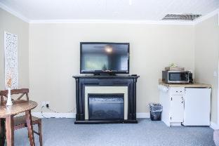 The Rigdon House - Cambria - 1
