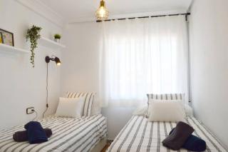Seafront apt Amazing terrace 2 double & 2 single bed - Cunit - 4