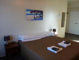 Drury Motor Lodge - Drury - 9