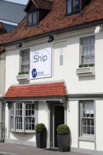 Best Western Ship Hotel - 6