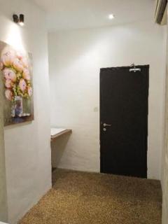 Beds In Garden Hostel - 7