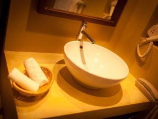 Pandanus Beach Resort & Spa - Bentota - 3