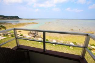 Hotel Oceans Nakijin - 7