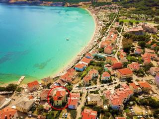 Studio Apartments Cavrak with Terrace - Baška - 8