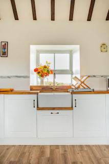 Blue Sky Cottage, Doolin - 7