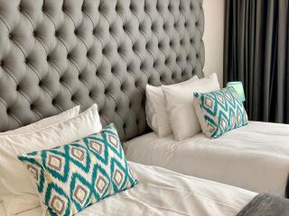 Menlyn Maine Residence 11th Floor Apartment - Pretoria - 6