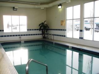 Best Western Plus Red Deer Inn & Suite - Red Deer - 1