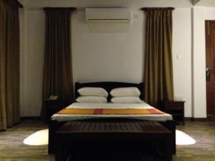 Laya Safari Resorts & Spa - Yala - 8