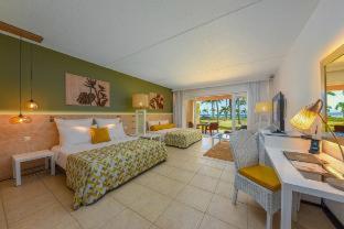 Victoria Beachcomber Resort & Spa - Pointe aux Piments - 9