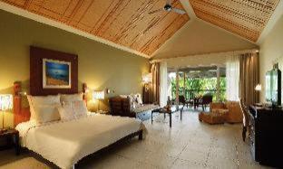 Victoria Beachcomber Resort & Spa - Pointe aux Piments - 6