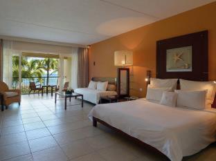 Victoria Beachcomber Resort & Spa - Pointe aux Piments - 3