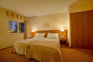 Santa Eufémia Covilhã Hotel - 1