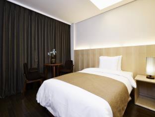ibis Styles Ambassador Jeonju City Centre - 8