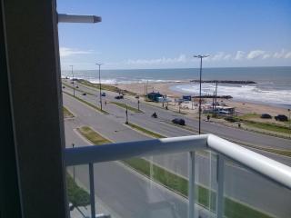 DEPARTAMENTO FRENTE AL MAR 2 1/2 AMBIENTE - Mar del Plata - 7