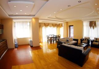 BAKU CITY CENTRE APARTMENT - 5