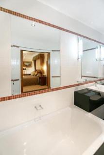 Legends Hotel - Brighton & Hove - 1