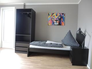 Moderne Monteurwohnung mit Dachterrasse für 4 Personen - Schipkau - 1