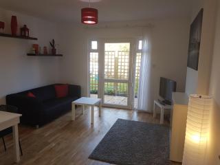 The Lily Pad apartment & Wrens Nest studio - 4