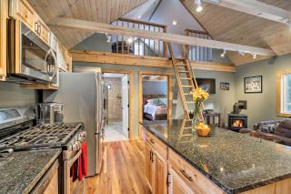 Newly Built Cabin with Hot Tub - 16 Mi to Stowe Mtn! - Morristown - 1