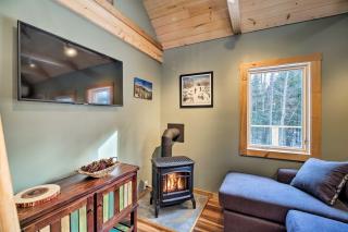 Newly Built Cabin with Hot Tub - 16 Mi to Stowe Mtn! - Morristown - 6