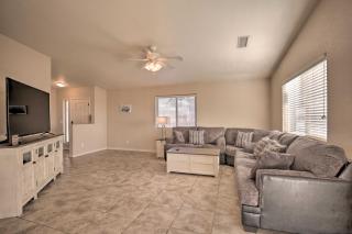 3 Mi to Beach and Boat Launch Lake Havasu Home! - 6