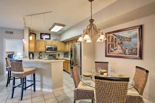 Fort Myers Condo with Pool Access 4 Mi to Beach - 8
