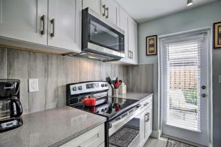 Updated Escape 3 Mi From Las Olas Blvd and The Beach - Fort Lauderdale - 1