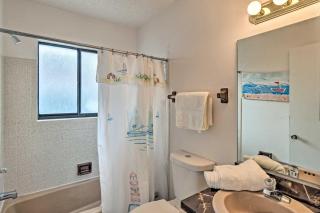 Central Venice Apartment with Balcony, Walk to Beach - Venice - 2