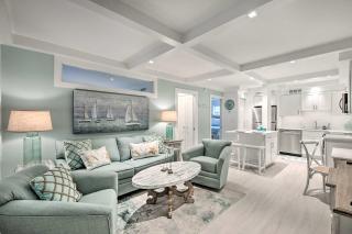 Coastal Downtown Naples Condo - Walk to the Beach! - 6