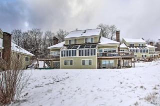 Spacious Ski-inandOut Black Mountain Home with Deck! - 4