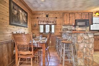 Carters Hideaway by Fairy Stone Pool and Hot Tub - Henry - 2