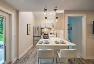 Sleek Modern Home with Patio, 8 Mi to Dtwn Seattle! - Seattle - 2