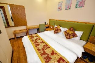 Holly's Hostel - Chengdu - 7
