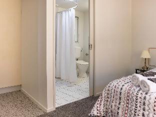 Tuscany Gardens Motor Lodge - 6