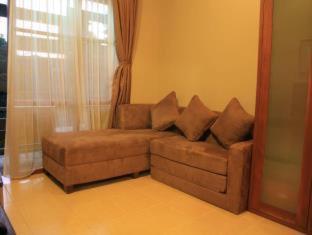 Semarandana Bedrooms and Pool - 3