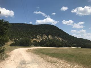 A Peace of Heaven Cabins and RV - Vanderpool - 7