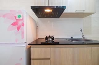 Deluxe Studio Apartment at Springlake Summarecon Bekasi By Travelio - Bekasi - 4