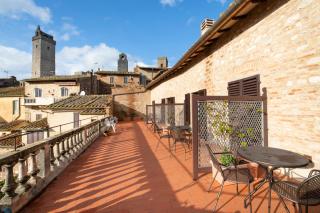 Hotel La Cisterna - San Gimignano - 3
