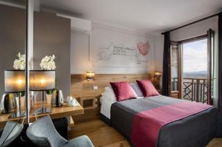 Hotel La Cisterna - 4