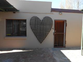 Wilreco self carting 2 bedroom flat. - Bloemfontein - 0