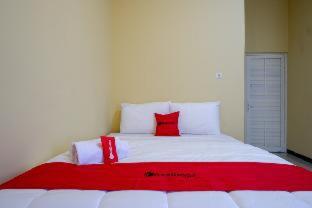 RedDoorz Syariah near Alun Alun Pati - 7