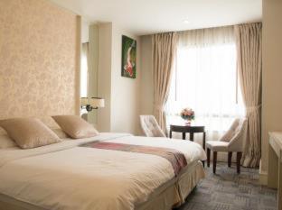 Aphrodite Inn Bangkok - 1
