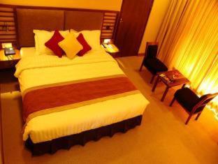 Atithi Resort & Spa - 8