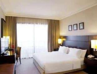 Ramada Plaza by Wyndham Beirut Raouche - Beirut - 4