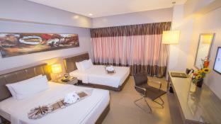 Bayfront Hotel Cebu North Reclamation - 1